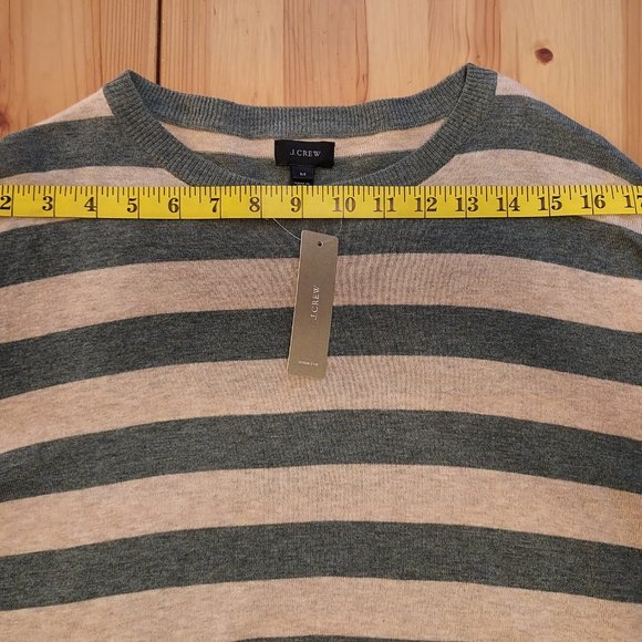 J. Crew Mans sweater - Picture 3 of 6